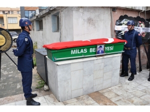 Kore Gazisi Alparslan Gözyaşları İle Uğurlandı