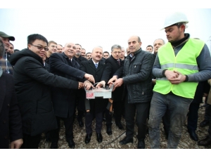 Amasya’da Meyve Paketleme Ve Soğuk Hava Tesisinin Temeli Atıldı