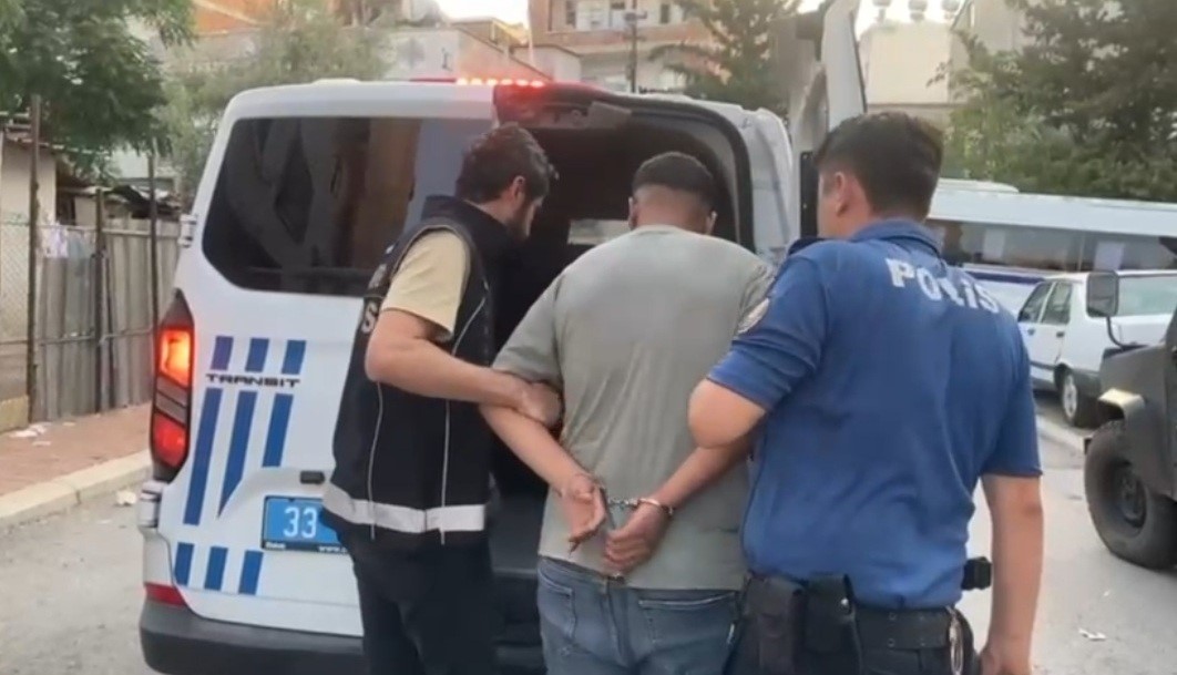 mersin-de-uyusturucu-kullanicilarina-safak-operasyonu-42-gozalti