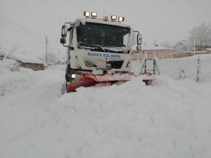 Köy Yollarının Açılması İçin Seferber Oldular