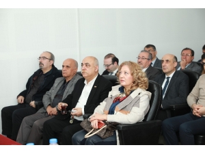 Rektör Çomaklı Tıp Fakültesi’nde İncelemelerde Bulundu