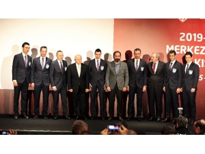 2020 Yılı Fıfa Hakemlerinin Kokartları Takıldı