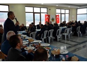 Başkan Mahalle Muhtarlarıyla Buluştu