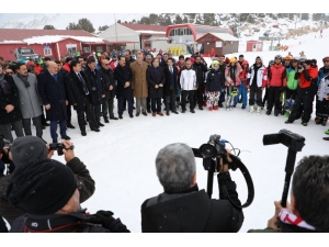 Alp Disiplini Kayak Ligi Eleme Yarışmaları Ödül Töreniyle Sona Erdi
