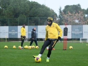 Yeni Malatyaspor’un Golcüsü Umut Bulut Forma Rekabetine Hazır