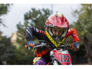 Eyüpsultan’ın Genç Şampiyonu Efe Okur, Avrupa Yolunda