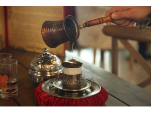 ‘Sultan Kahvesi’ Maneviyatıyla Gönüllere Dokunuyor