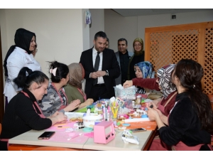 Başkan Çetin’den Hanım Evlerine Ziyaret