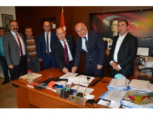 Söke Belediyesi İle Belediye-iş Arasında Toplu Sözleşme İmzalandı