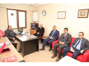 Başkan Akman’dan İha’ya Ziyaret