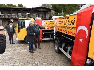 Tarsus’ta ’Çöp Taksi’ Hizmete Girdi