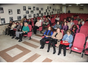 Devrek Kent Konseyinden Kadınlara İnternet Eğitimi