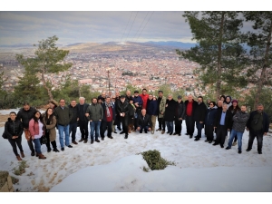 Başkan Ömer İşlek, Gazetecilerle Birayaya Geldi