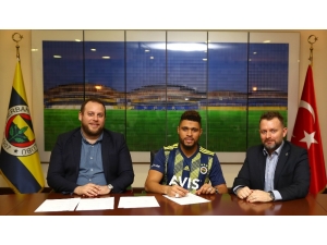 Fenerbahçe, Gineli Savunmacı Falette’yi Kadrosuna Kattı