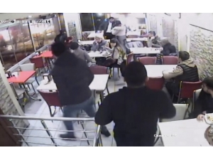 Avcılar’da Eski Sevgili Dehşeti Kamerada