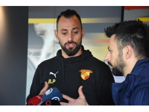 Beto: "Bugünü Unutmadan Her Maç İçin Çabalamalıyız"