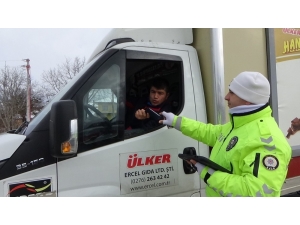 Kış Lastiği Takmayan Ticari Araçlara Ceza Uygulandı