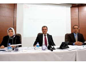 Seçer: “Mersin’e Mutlaka Yardım Eli Uzatılmalı”