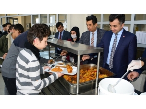 Milli Eğitim Müdüründe Okullarda İnceleme