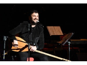 Sanatçı Onur Şan Bileciklilerle Buluştu