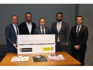 Beşiktaş, Hollanda’nın Fortuna Sittard Kulübü İle İş Birliği Anlaşması İmzaladı