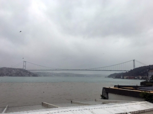 Anadolu Hisarı Sahiline Çamur Aktı