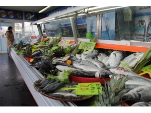 Kış Aylarının Vazgeçilmezi Balık, Kebabın Tahtını Sallıyor