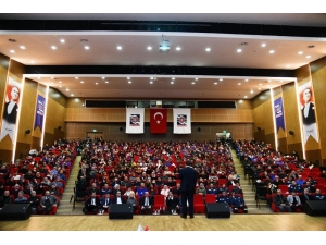 Karabük’te "Can Veren Pervaneler" Konferansı