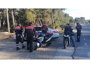 Jandarma Trafik Göz Açtırmıyor