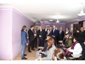 Çiçekleri Soldurmayalım Projesi Mesleki Eğitim Kursları Açıldı