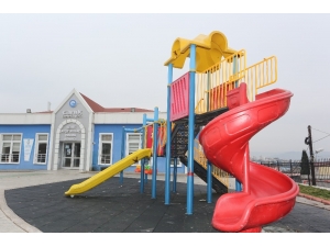 Canik’te Parklar Yenileniyor