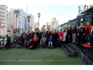 Başkan Gültak, Engelli Dernekleri Ve Stk Temsilcileriyle Buluştu