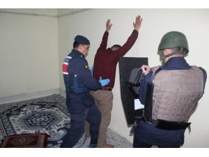 Kayseri’de El-nusra Terör Örgütü Üyesi 3 Kişi Yakalandı