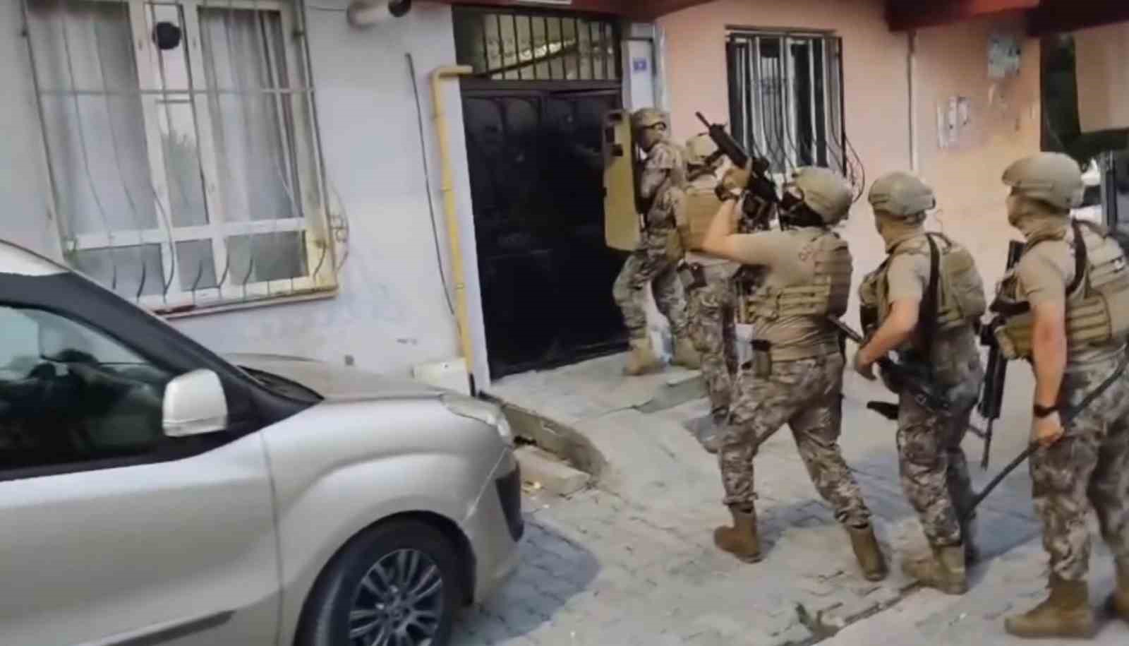 sanliurfa-da-deas-operasyonu-2-tutuklama