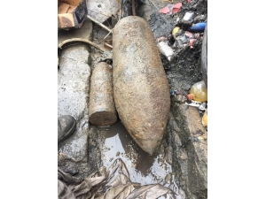 Kazıda Bulduğu Top Mermisini Sattılar, Parasıyla Kebap Yediler