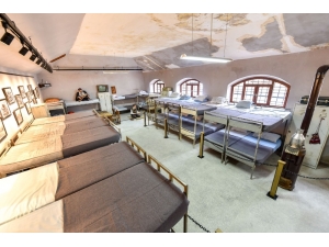 Kapısında Kuyruklar Oluşuyor