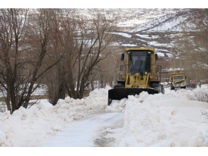 Sivas’ta 27 Köy Yolu Kapalı