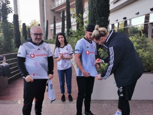 Karakartallılar, Beşiktaş’ı Antalya Kampında Ziyaret Etti