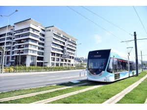 İzmir’de Metro Ve Tramvay 2019’da 140 Milyon Yolcu Taşıdı