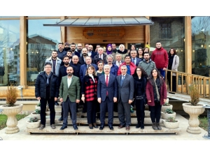 Vali İbrahim Akın, "Gazetecilik, Çağımızın En Dinamik Mesleklerinden Biridir"