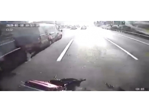 Tem Otoyolunda Feci Kaza: 2 Ölü