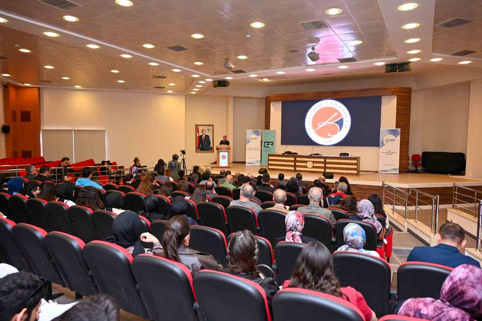 yapay-zeka-ve-egitimin-gelecegi-kastamonu-da-masaya-yatiriliyor