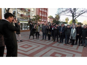 Haber Konusu Olan Gazeteciler Olunca, Fotoğrafları Belediye Başkanı Çekti