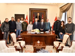 Kgk’dan, Isparta Valisi Seymenoğlu’na 10 Ocak Ziyareti