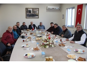 Devrek Tso Gazetecileri Kahvaltıda Buluşturdu