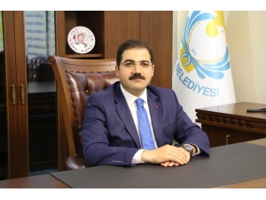 Canpolat’tan Gazeteciler Günü Mesajı