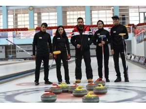 Curling Milli Takımı İsviçre’de