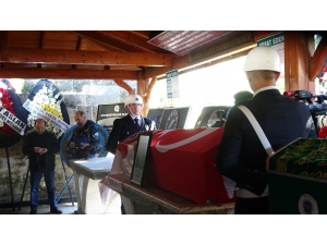 (Düzeltme) Antalya Eski İl Emniyet Müdürü Canca Son Yolculuğuna Uğurlandı