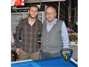 Sefa Durmuş Karacabey Belediyespor’da