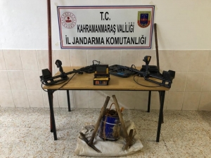 Kaçak Kazıya 5 Gözaltı